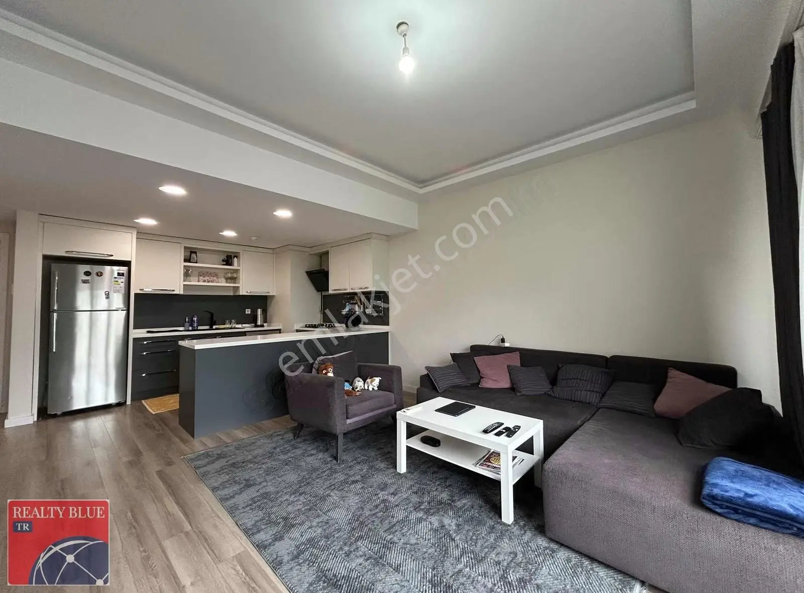 Sinpaş Ege Boyu'nda Modern Şık Tasarım Eşyalı Kiralık 1+1 - Görsel 5