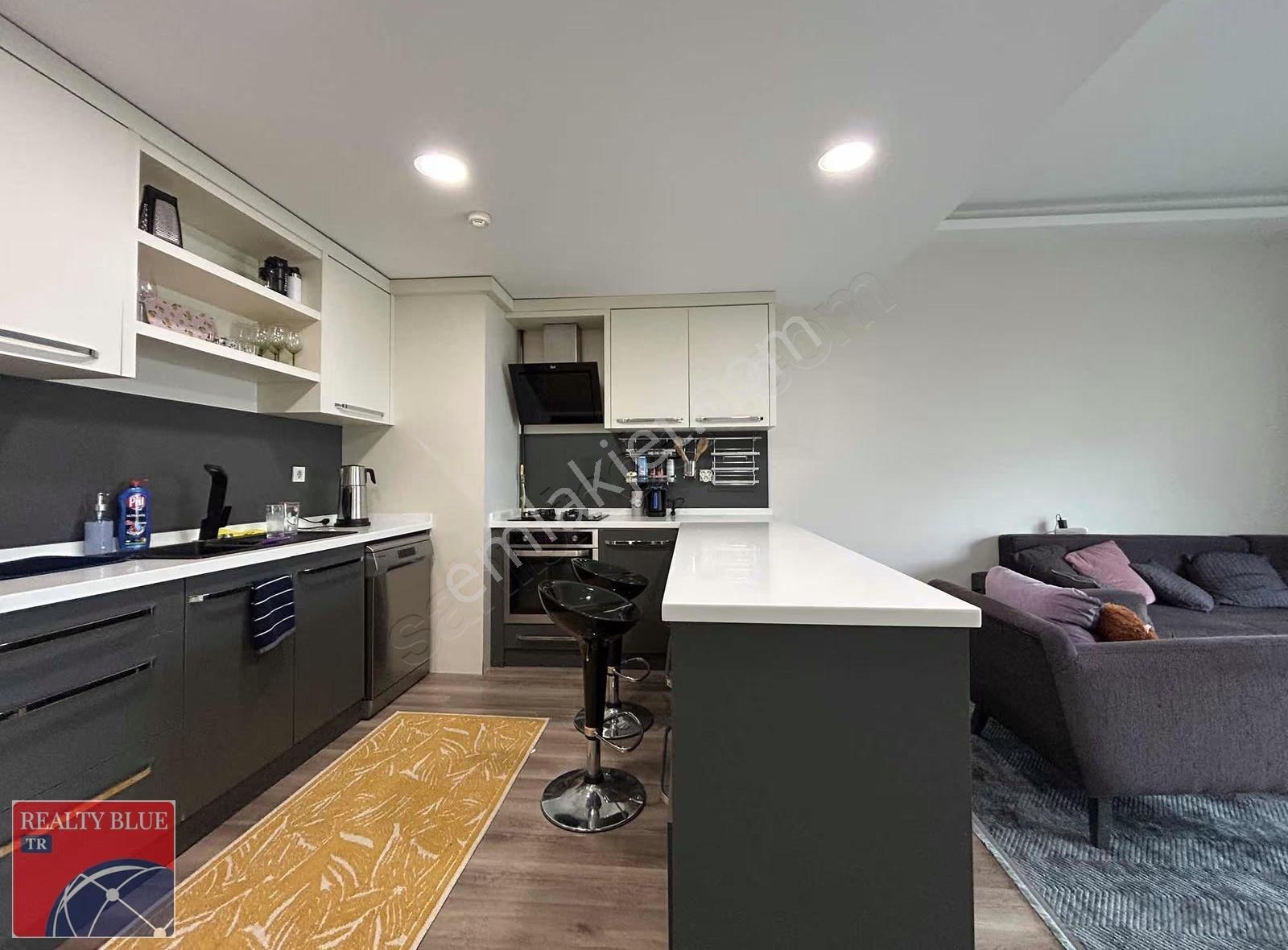 Sinpaş Ege Boyu'nda Modern Şık Tasarım Eşyalı Kiralık 1+1 - Görsel 6