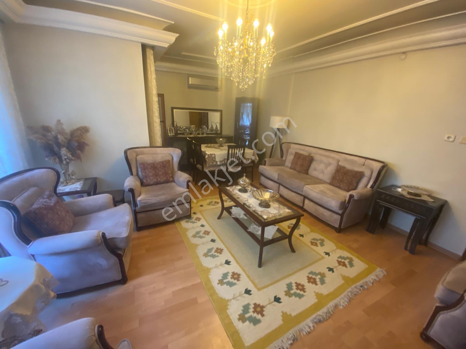 İstanbul House'dan Bahçelievler'de Geniş Asansörlü 3+1 Ara Kat - Görsel 3