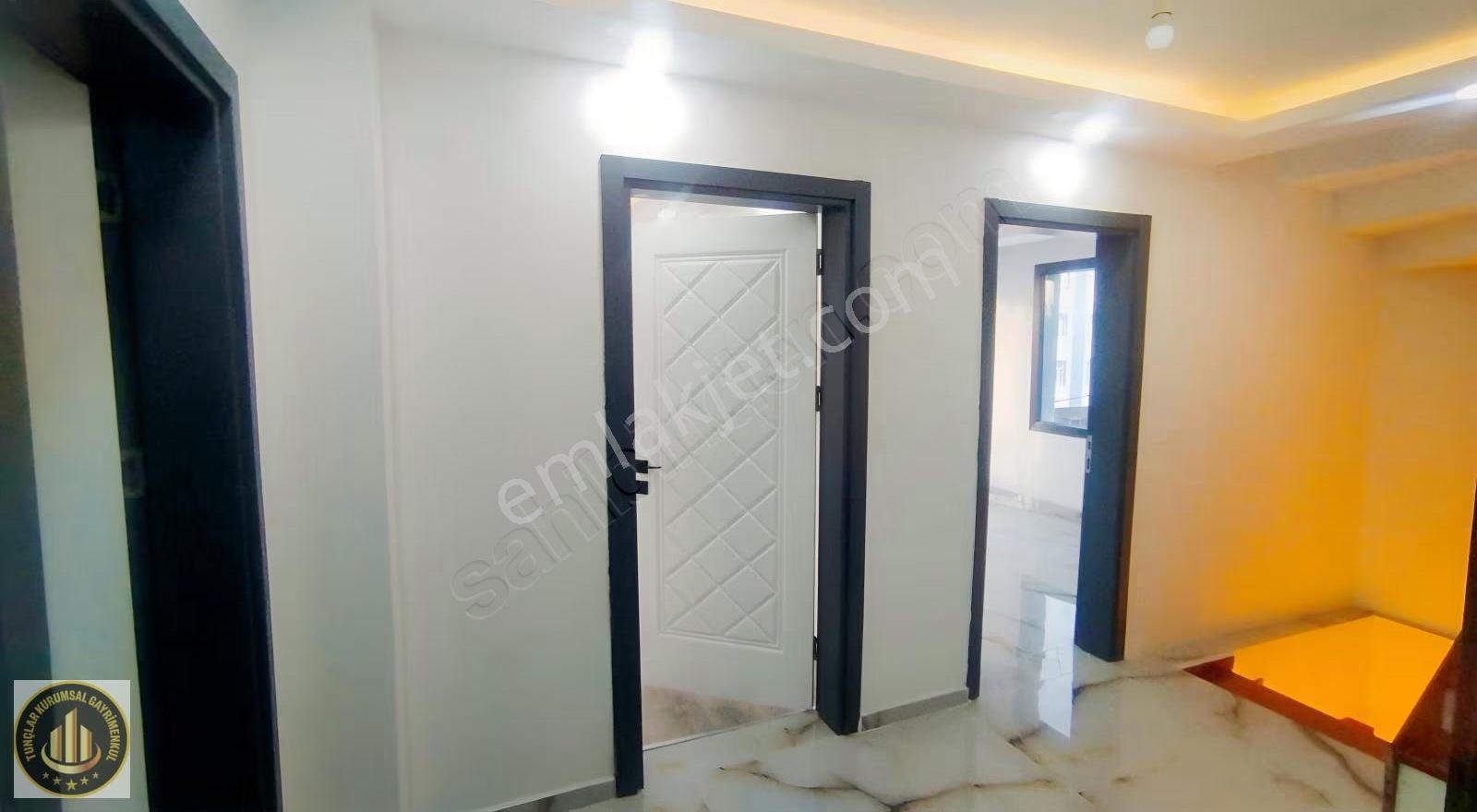 Bağcılar Civarının En Güzel Lokasyonunda Konforlu Satılık Dublex - Görsel 29