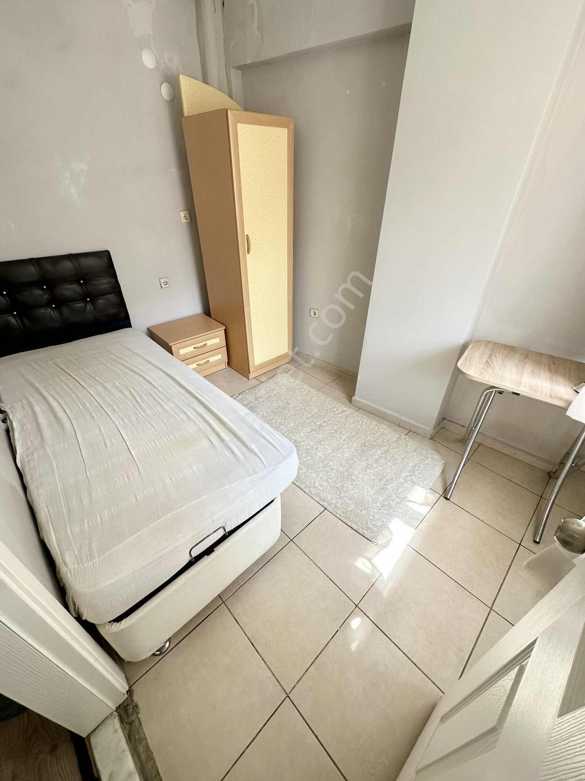 Setbaşı/yeşilde/ Cadde Üzeri Eşyalı Kiralık Tripleks Müstakil - Görsel 18