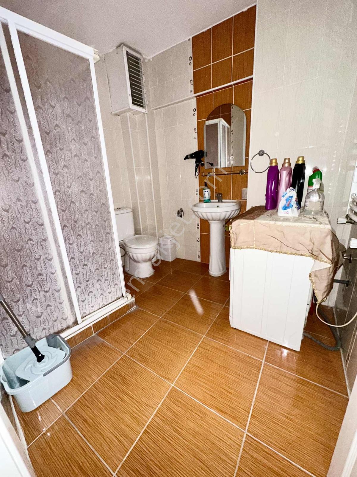 Setbaşı/yeşilde/ Cadde Üzeri Eşyalı Kiralık Tripleks Müstakil - Görsel 19