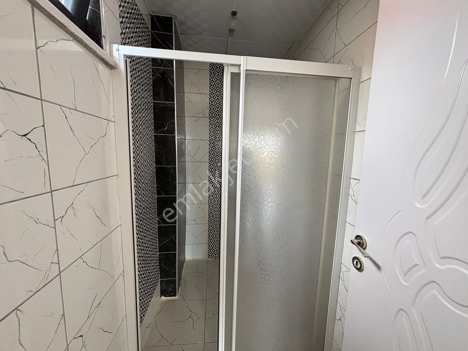Yaman'dan Bolvadin Malazgirt Mah. 5+1 Satılık Villa - Görsel 21