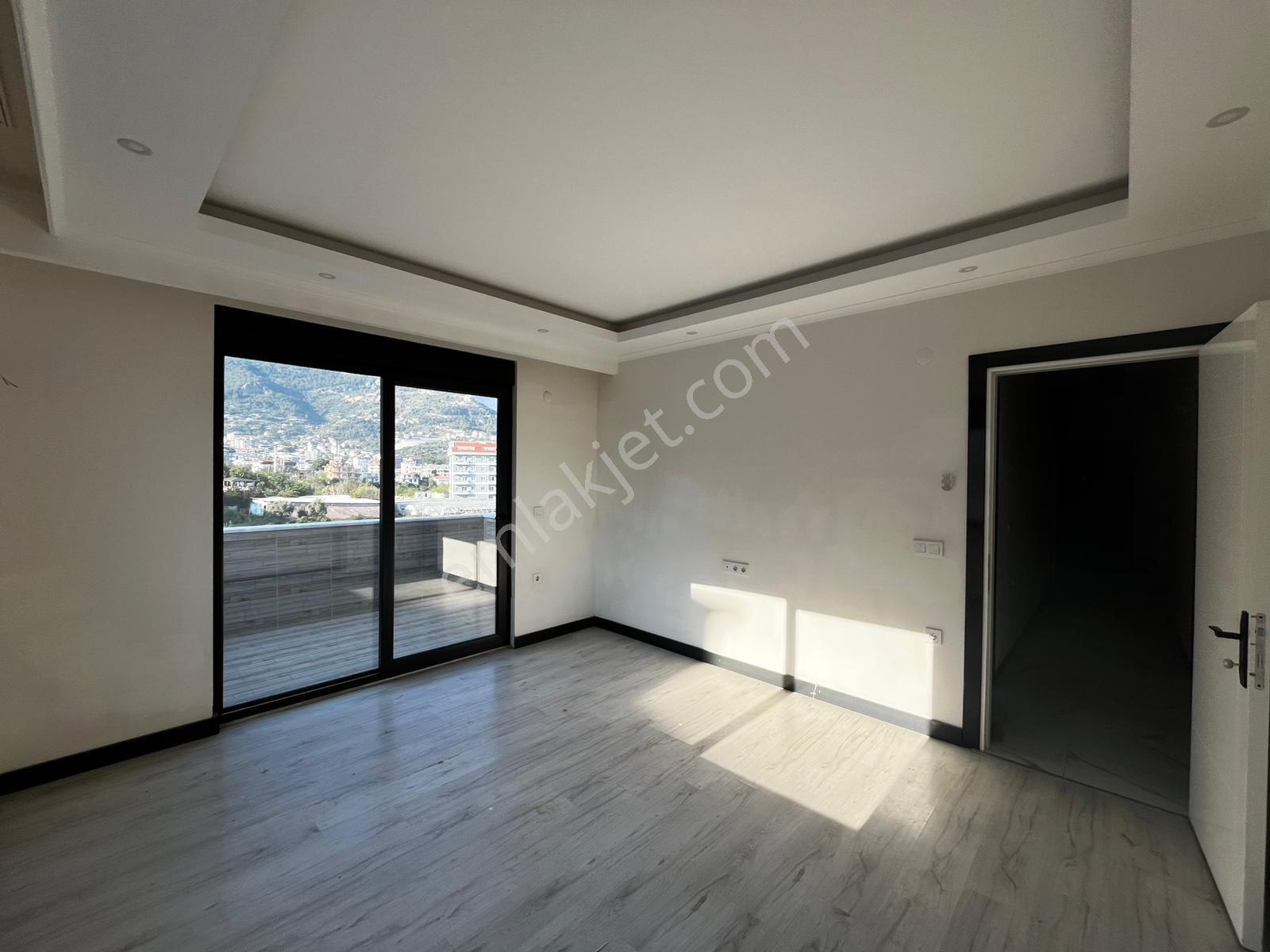 Alanya Çıplaklıda 3+1 Ayrı Mutfak Kiralık Daire - Görsel 25