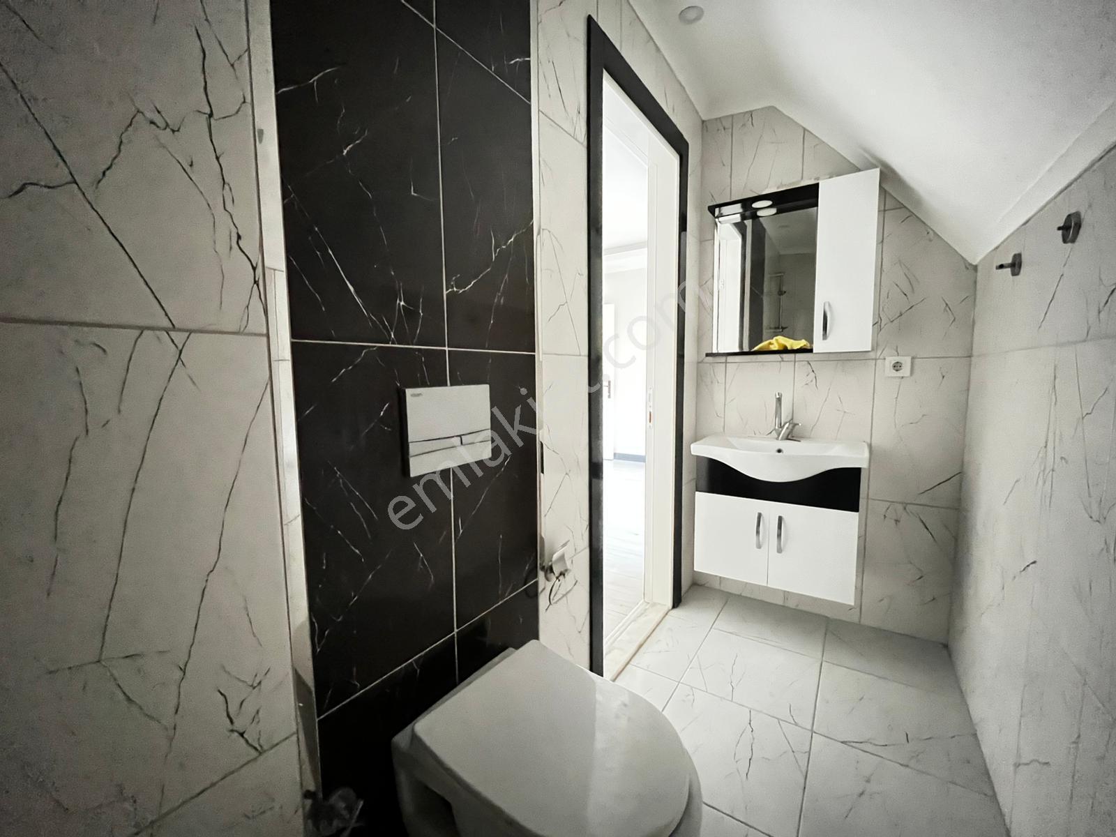 Alanya Çıplaklıda 3+1 Ayrı Mutfak Kiralık Daire - Görsel 23
