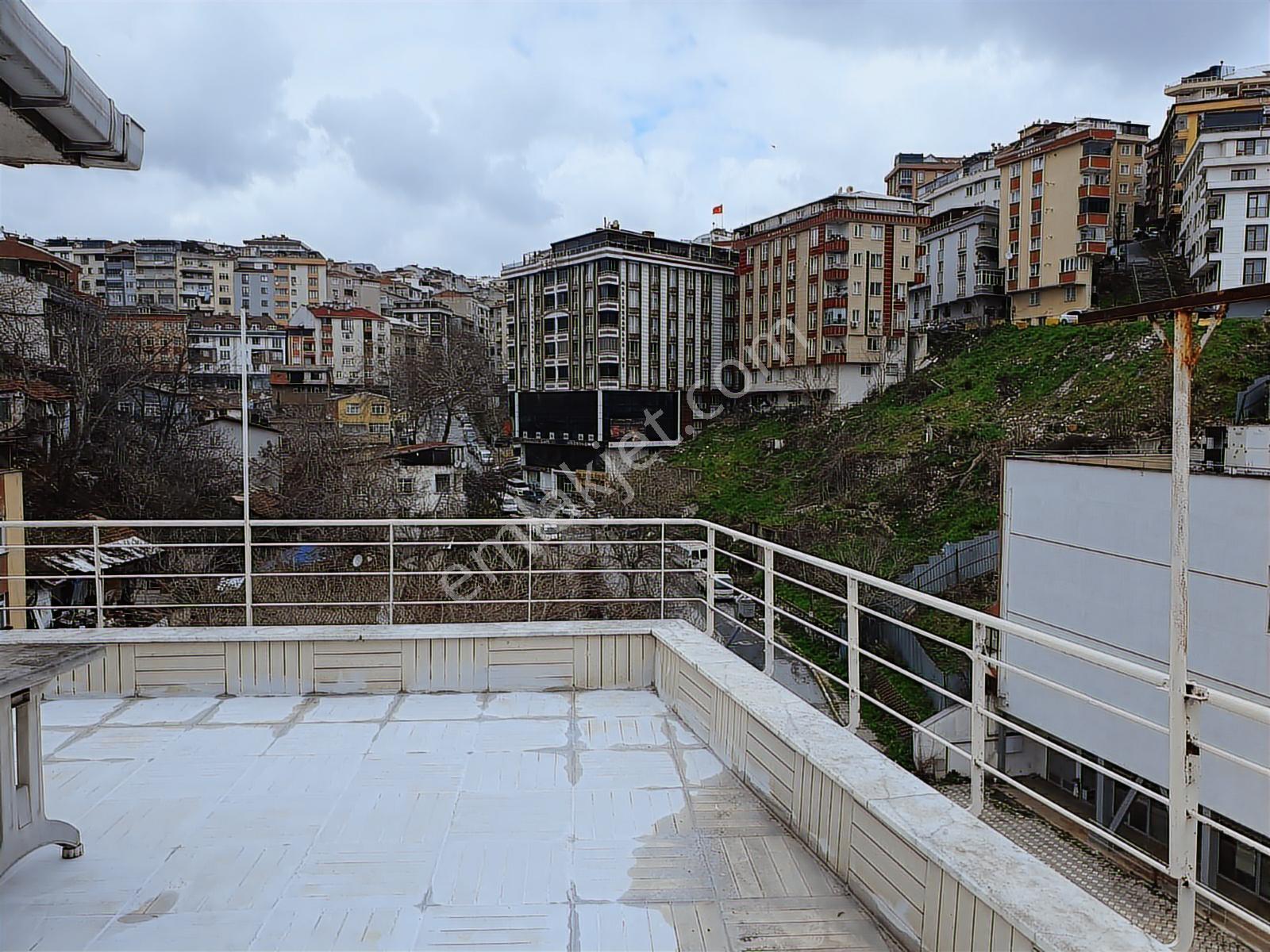 Eyüpsultan İslambey Caddesinde Satılık 3+1 190 M2 Dübleks Daire - Görsel 12