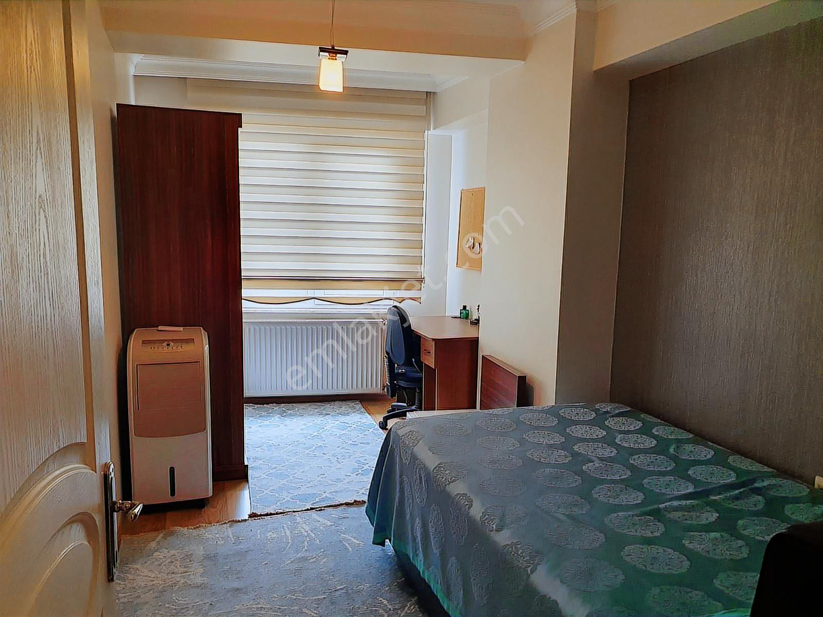 Eyüpsultan İslambey Caddesinde Satılık 3+1 190 M2 Dübleks Daire - Görsel 26