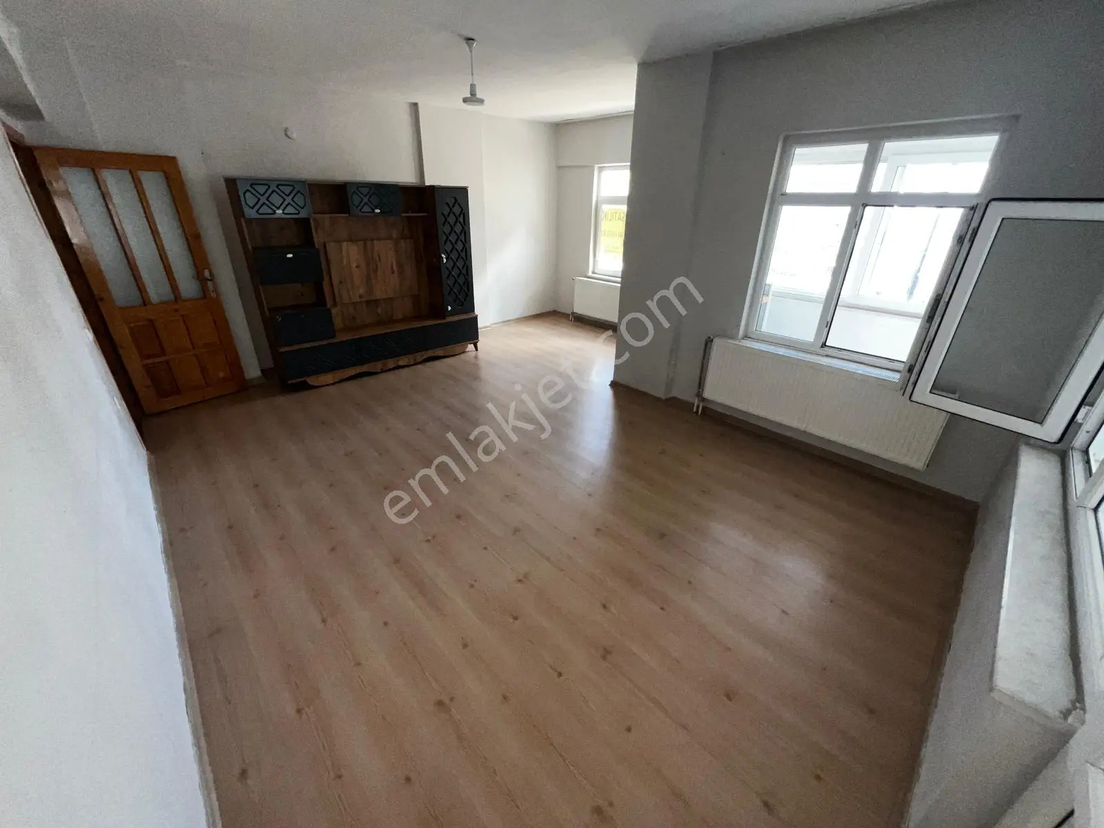 Sadece Yiğitten Doktorlar Sitesi Mevkii 3+1 Öncephe Arakat Daire