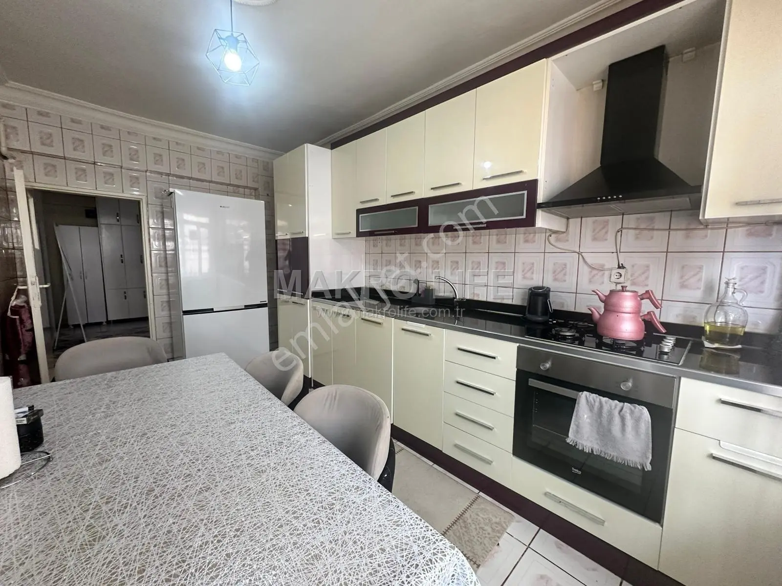 Bağlar Sağlık Ocağı Sakarya Caddesinde 3+1 Full Yapılı Acil Satılık Daire - Görsel 2