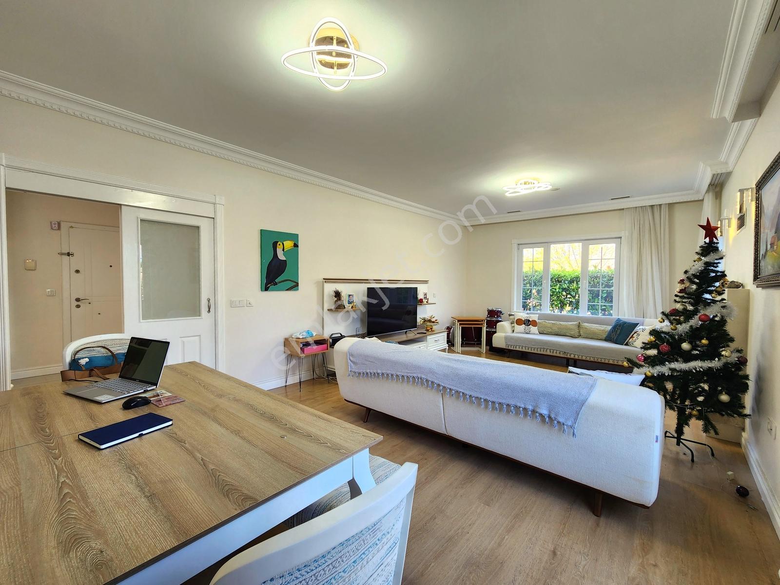Re/max'tan Silivri Saral Onaterde Satılık Müstakil 4+1 Villa - Görsel 16