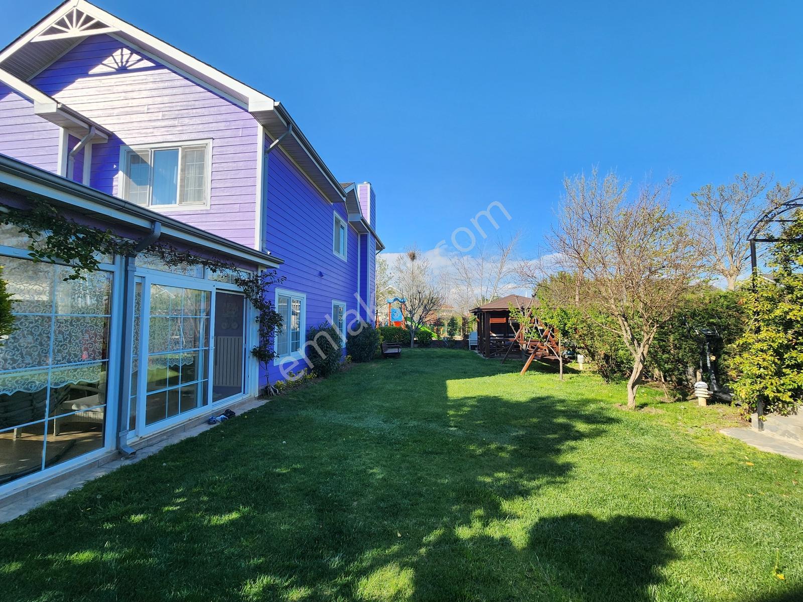 Re/max'tan Silivri Saral Onaterde Satılık Müstakil 4+1 Villa - Görsel 3
