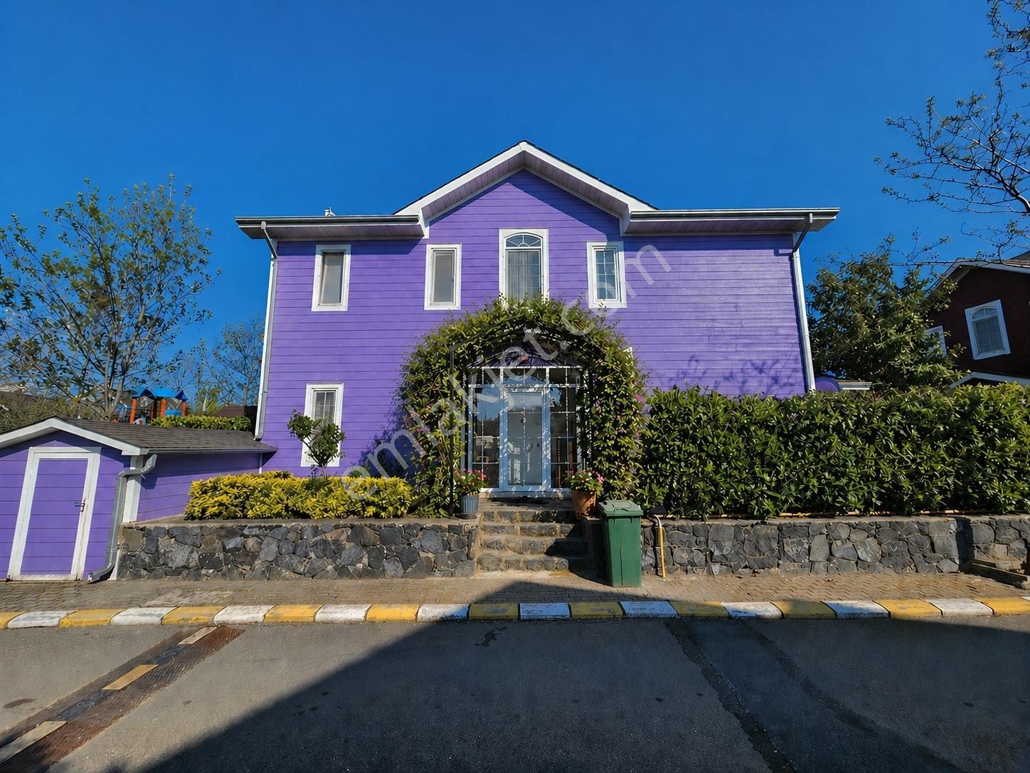 Re/max'tan Silivri Saral Onaterde Satılık Müstakil 4+1 Villa - Görsel 12