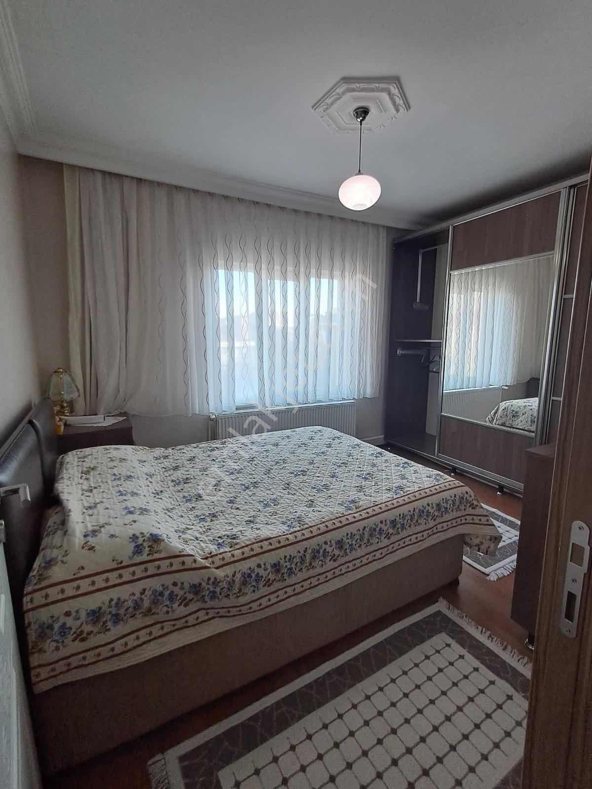 Ege Emlak'tan İspat Cami Mah'de Eşyalı Kiralık 3+1 Daire - Görsel 16