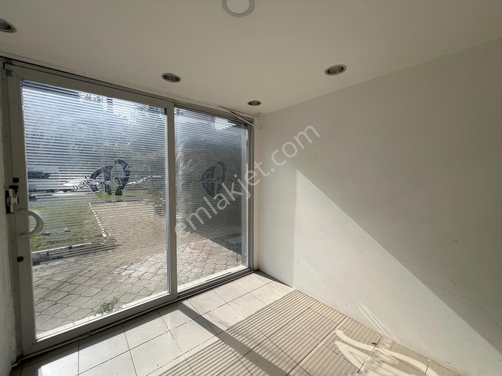 Fethiye Çarşı Caddesi'nde Kiralık Bahçeli Ticari Dükkan - Görsel 5