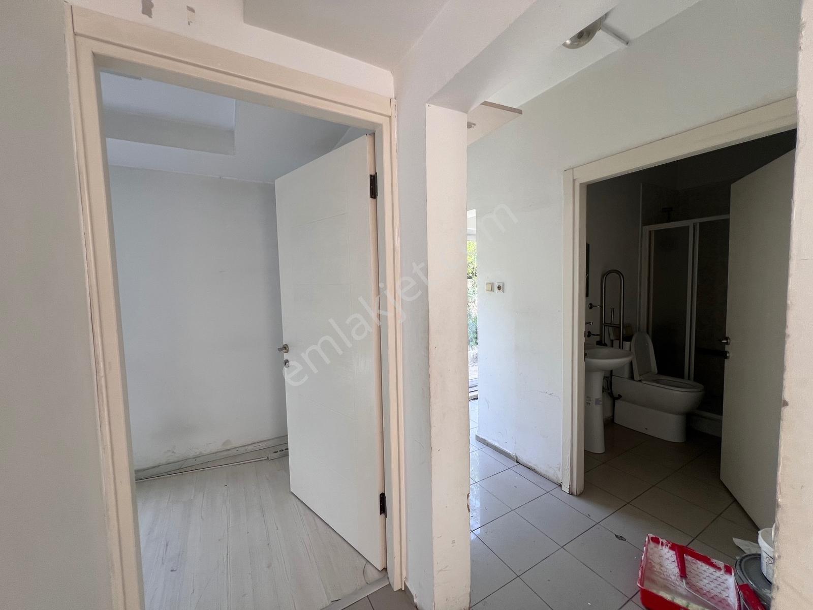 Fethiye Çarşı Caddesi'nde Kiralık Bahçeli Ticari Dükkan - Görsel 22