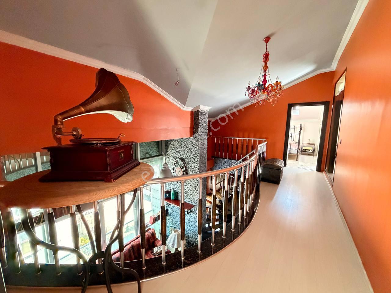 Emsalsiz...dev Pencereler Panjur Konforu Özel Tasarım Loft Daire - Görsel 24