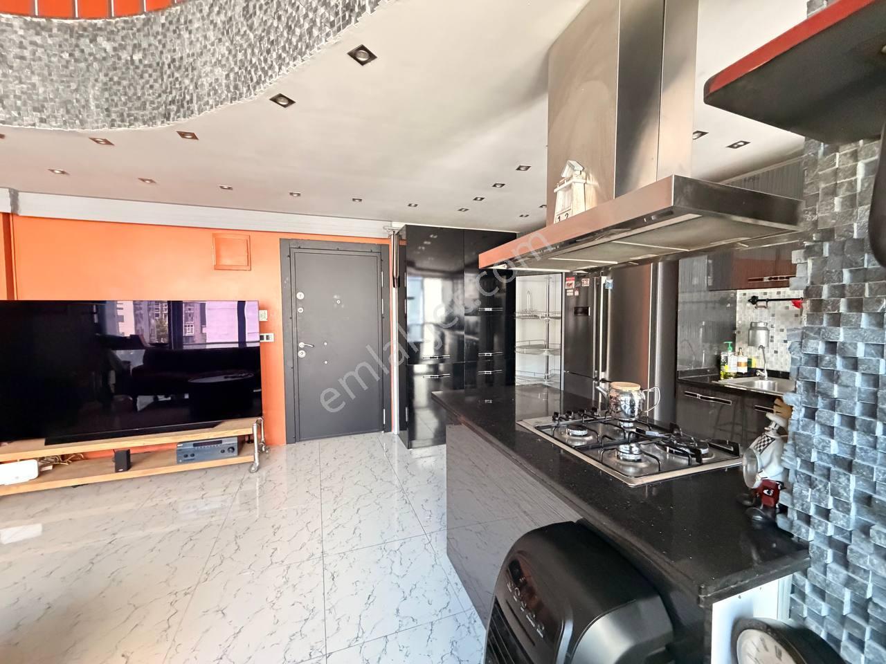 Emsalsiz...dev Pencereler Panjur Konforu Özel Tasarım Loft Daire - Görsel 9