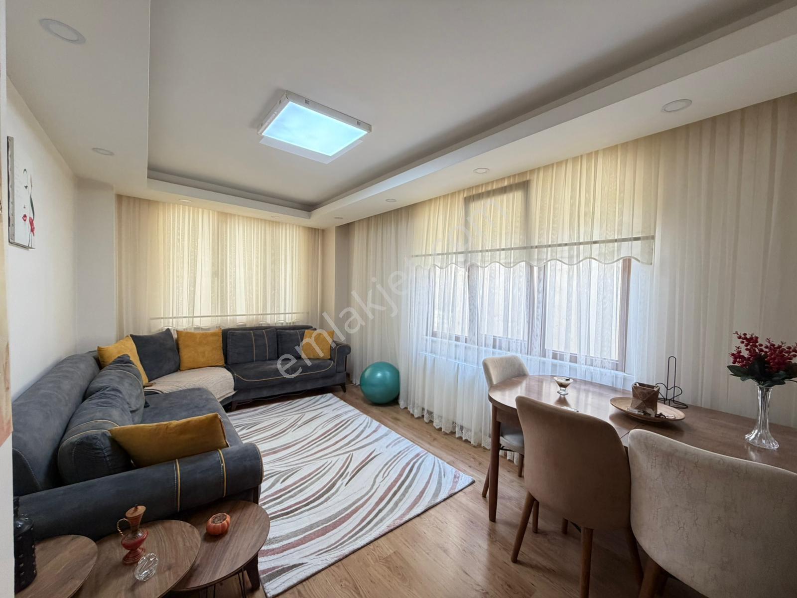 Şeref Emlak Eşyalı Kiralık Daire 38,000 Tl - Görsel 15