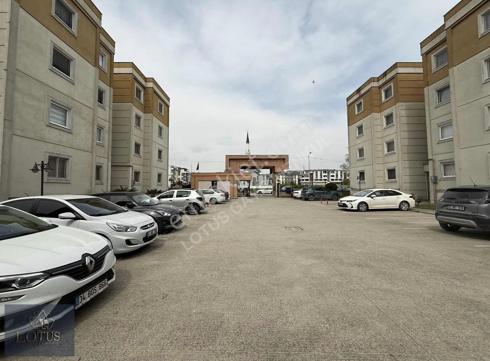 İzmit En Tercih Edilen Kavanıum Sitesi'nde 3+1 Satılık Daire - Görsel 18