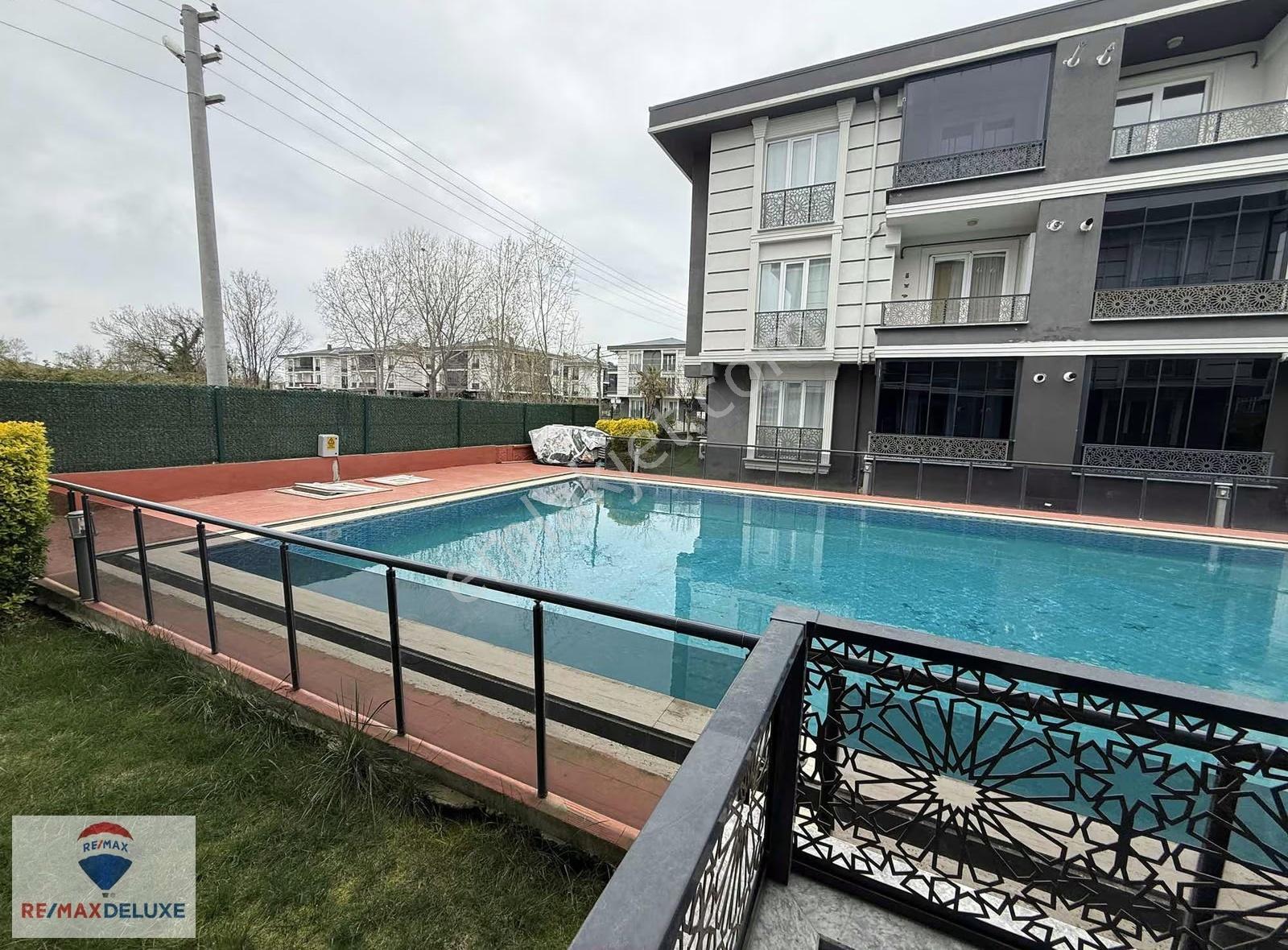 Sakarya/karasu Yalı Mah/havuzlu Site İçersinde 3+1 Şık Satılık D - Görsel 6