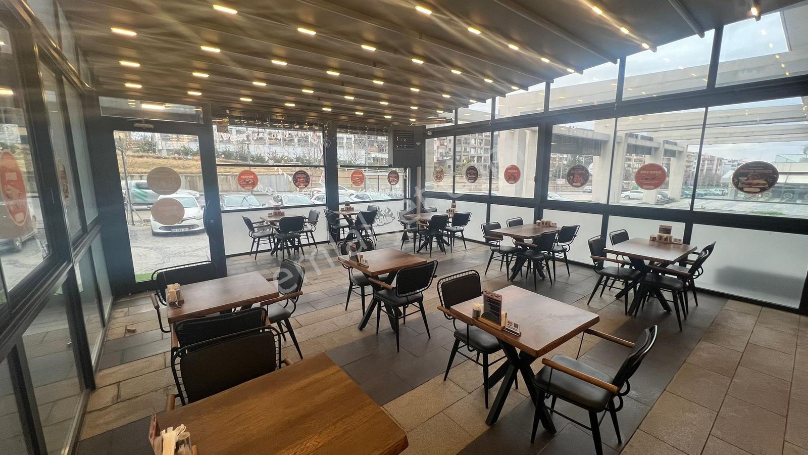Başkent Emlak Konutları Doğukent Bulv. Yapılı Kiralık Dükkan - Görsel 7