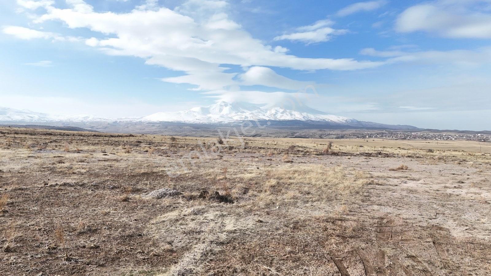 Ihlara Vadisine Yakın - 20.000 M² Satılık Tarla