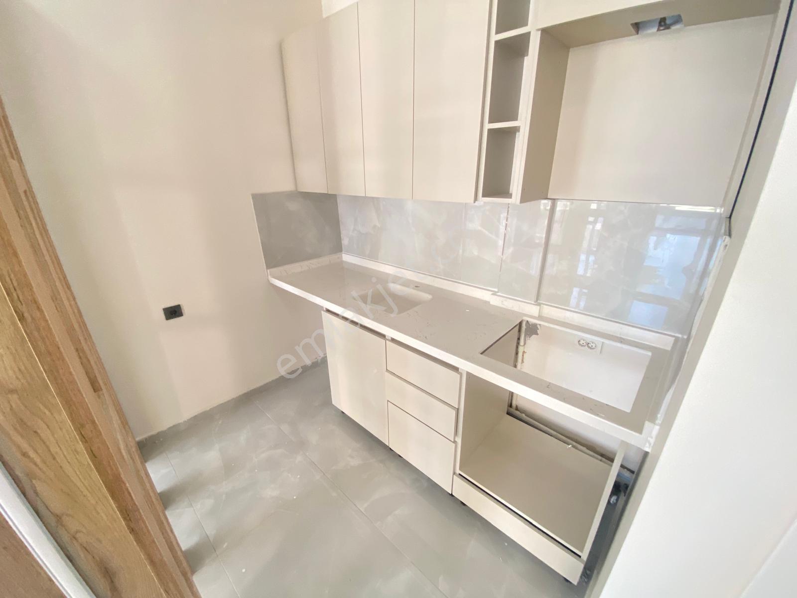 Sincan Plevnede 160m2 Full Yapılı Depolu Satılık Dükkan - Görsel 22