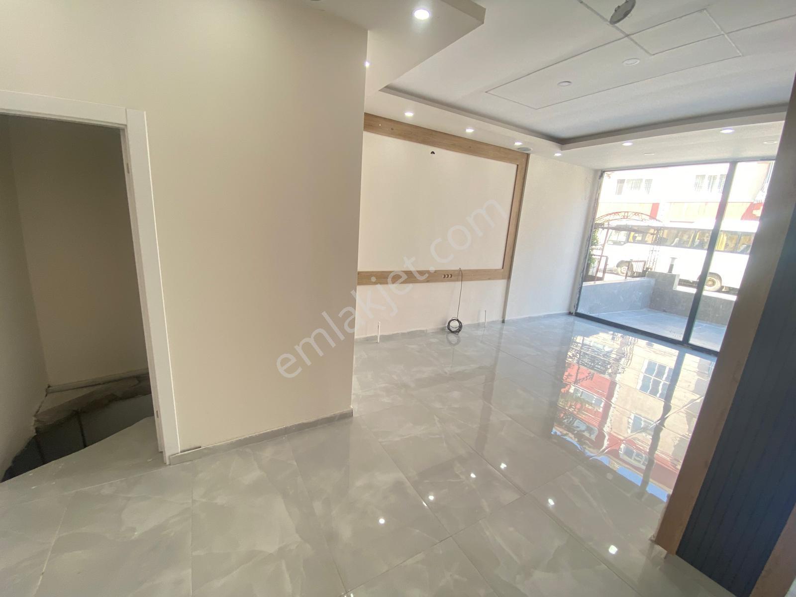 Sincan Plevnede 160m2 Full Yapılı Depolu Satılık Dükkan - Görsel 15