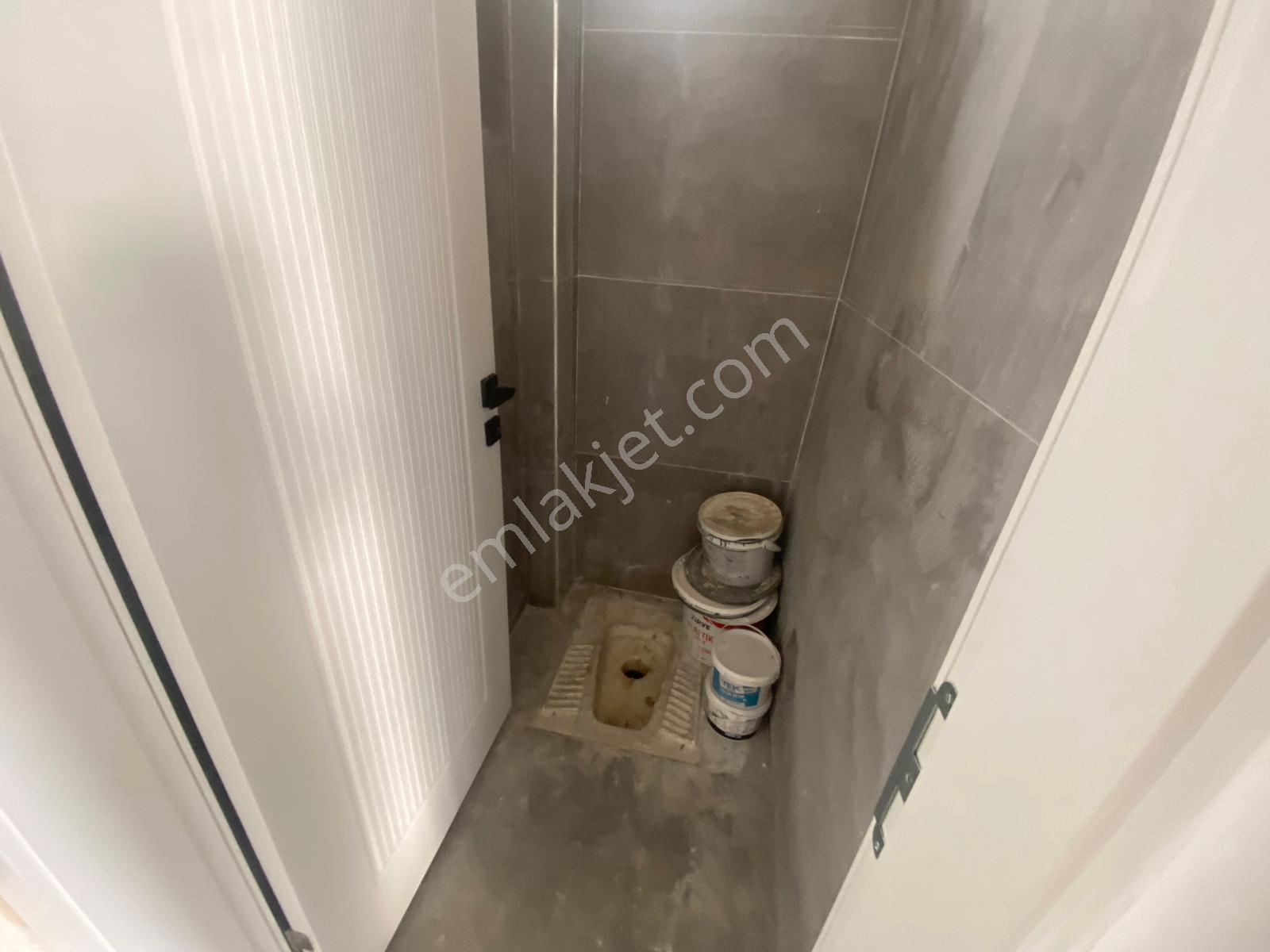 Sincan Plevnede 160m2 Full Yapılı Depolu Satılık Dükkan - Görsel 24