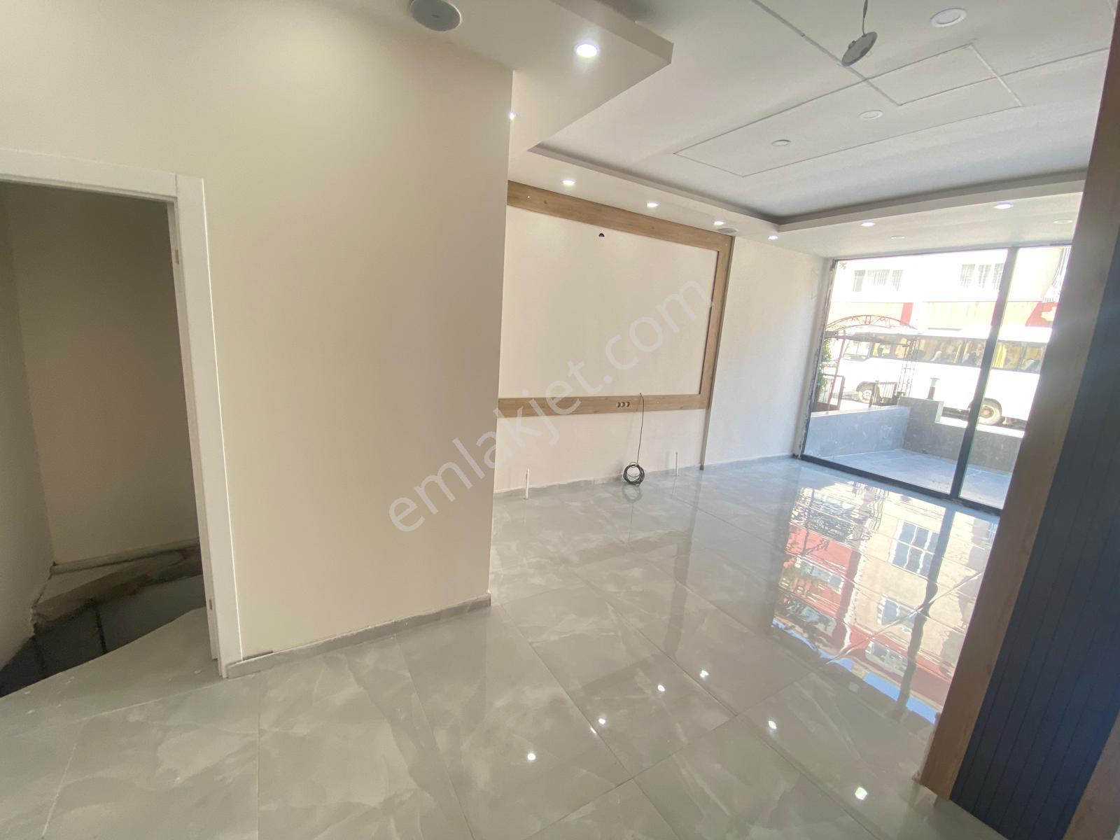 Sincan Plevnede 160m2 Full Yapılı Depolu Satılık Dükkan - Görsel 16