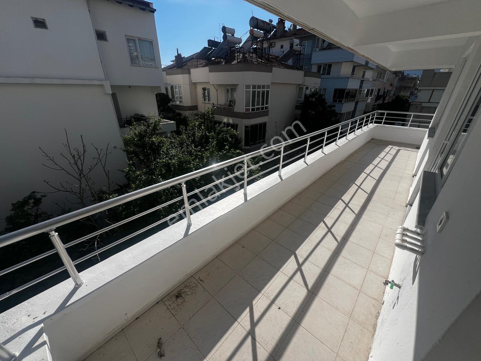 Yiğit'ten Akçay Sarıkızda Ara Kat Full Yapılı Lüks 2+1 Daire - Görsel 26