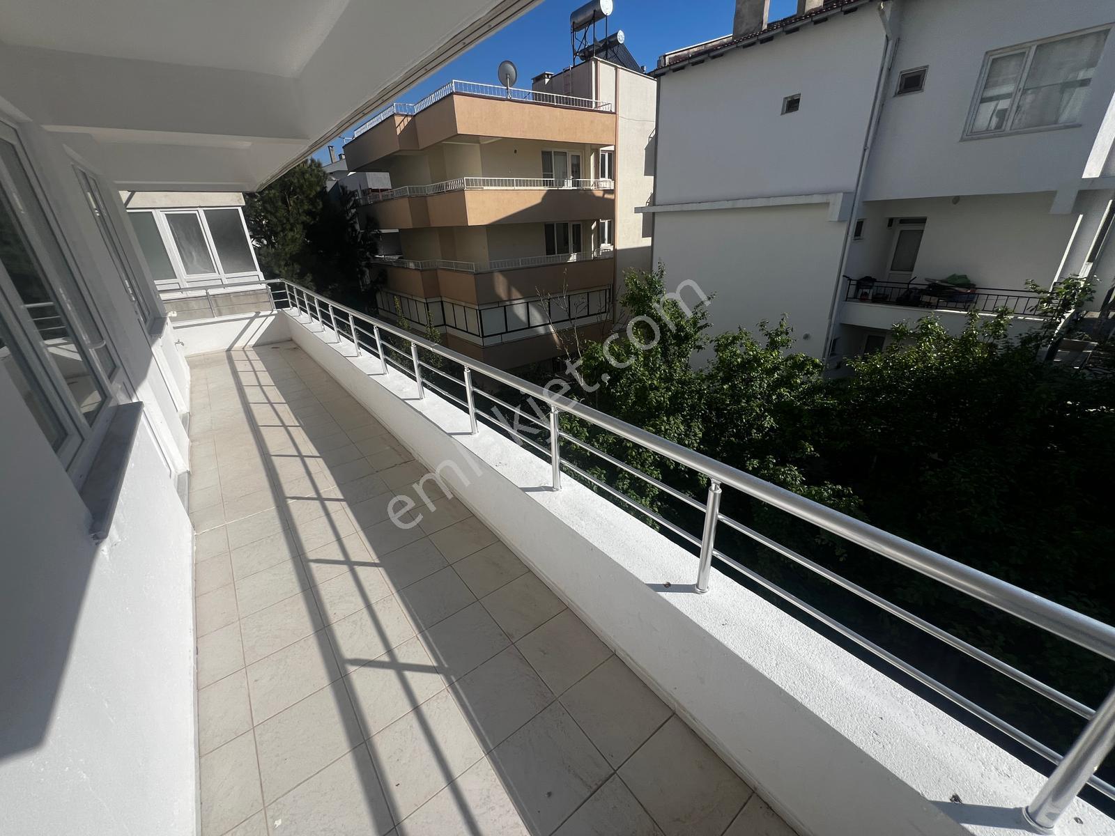 Yiğit'ten Akçay Sarıkızda Ara Kat Full Yapılı Lüks 2+1 Daire - Görsel 27
