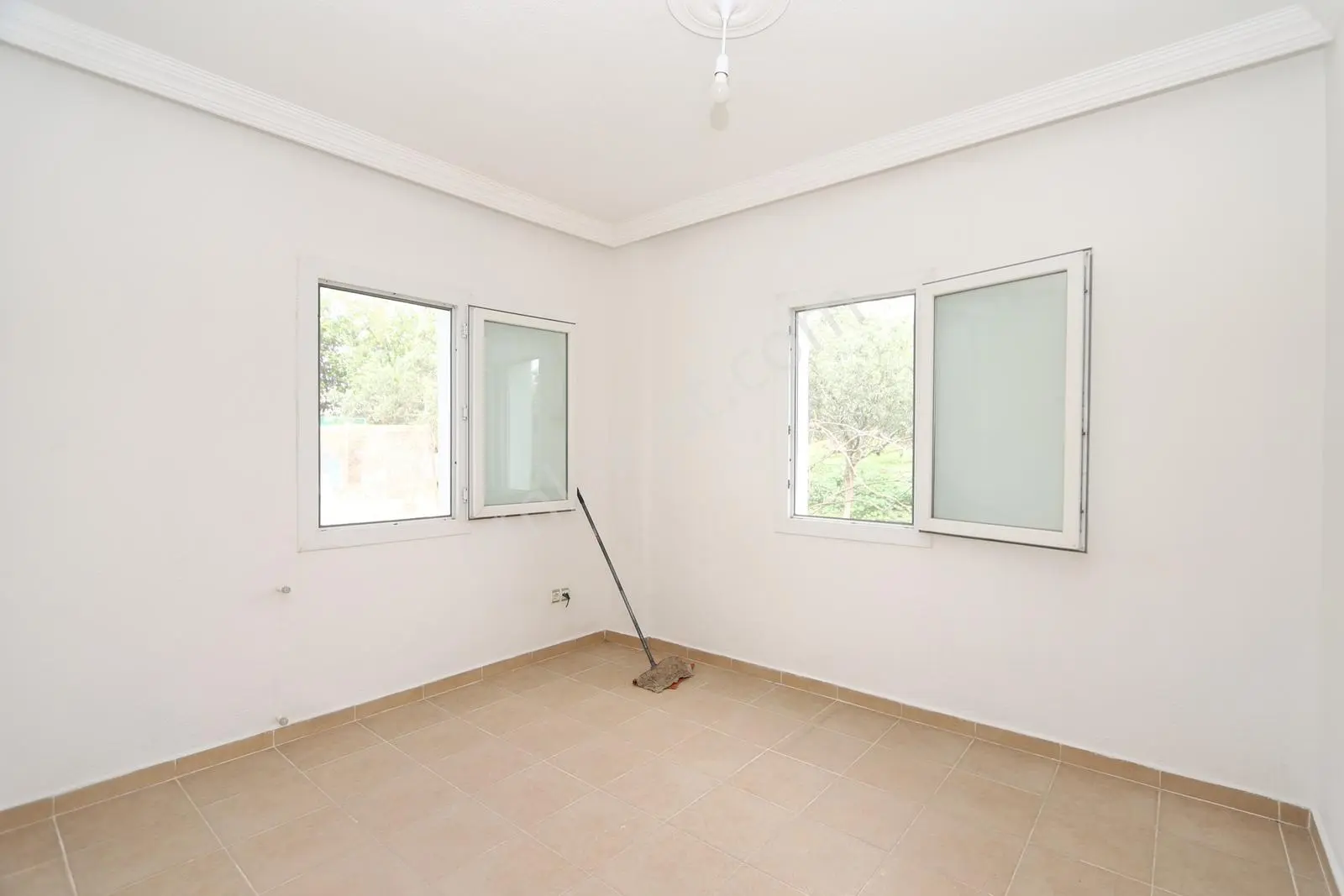 ️s-a-k-a-l-l-ı-dan Gümüşlük Merkezde 2+1 Kiralık Daire - Görsel 6