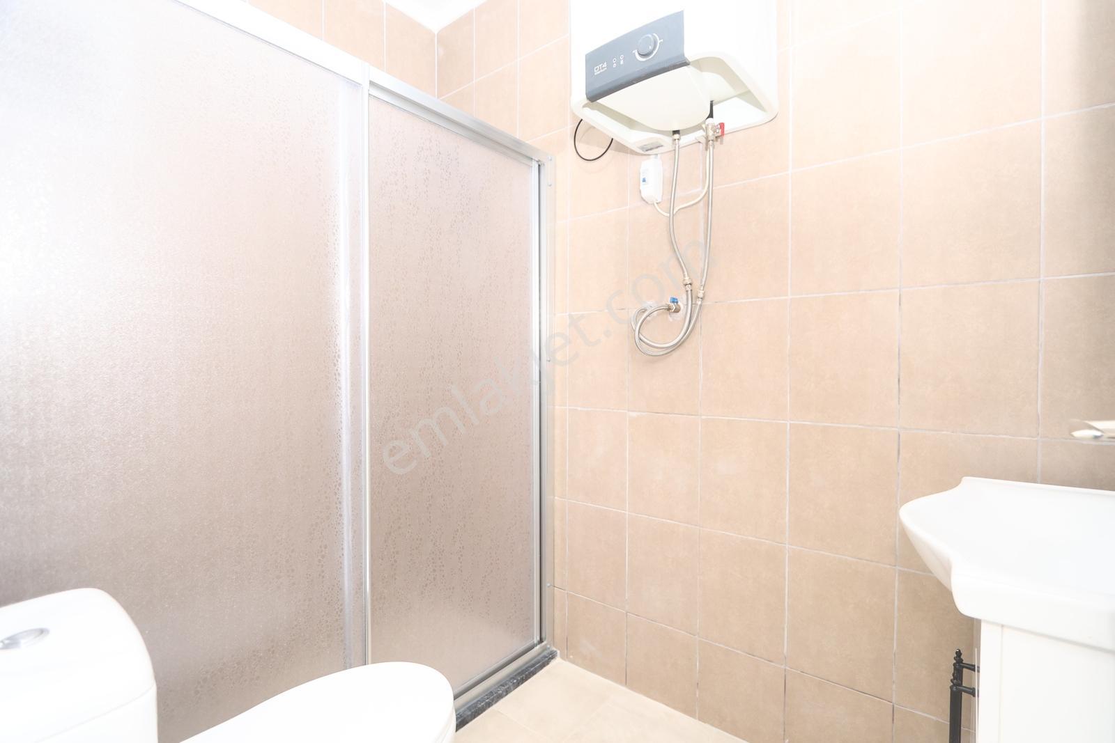 ️s-a-k-a-l-l-ı-dan Gümüşlük Merkezde 2+1 Kiralık Daire - Görsel 3