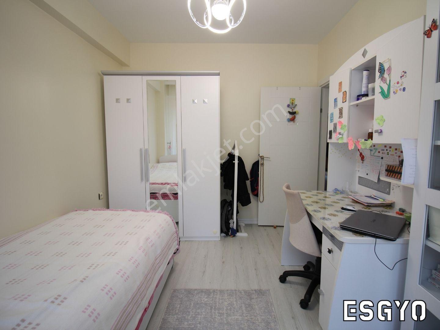 Esgyo'dan Vişnelik Mh Millet Bahçesi Arkasında 3+1 Bakımlı Daire - Görsel 8