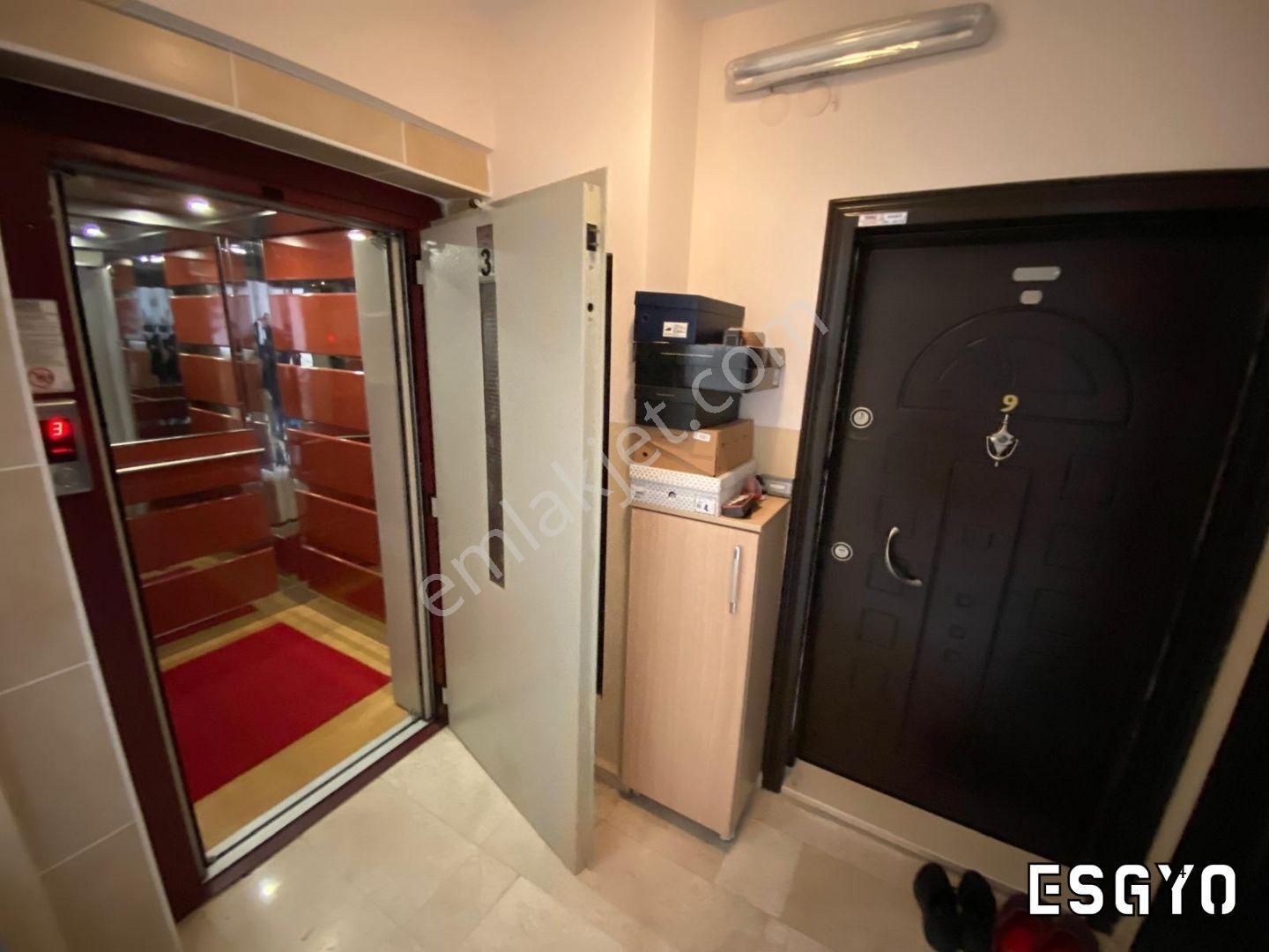 Esgyo'dan Vişnelik Mh Millet Bahçesi Arkasında 3+1 Bakımlı Daire - Görsel 21