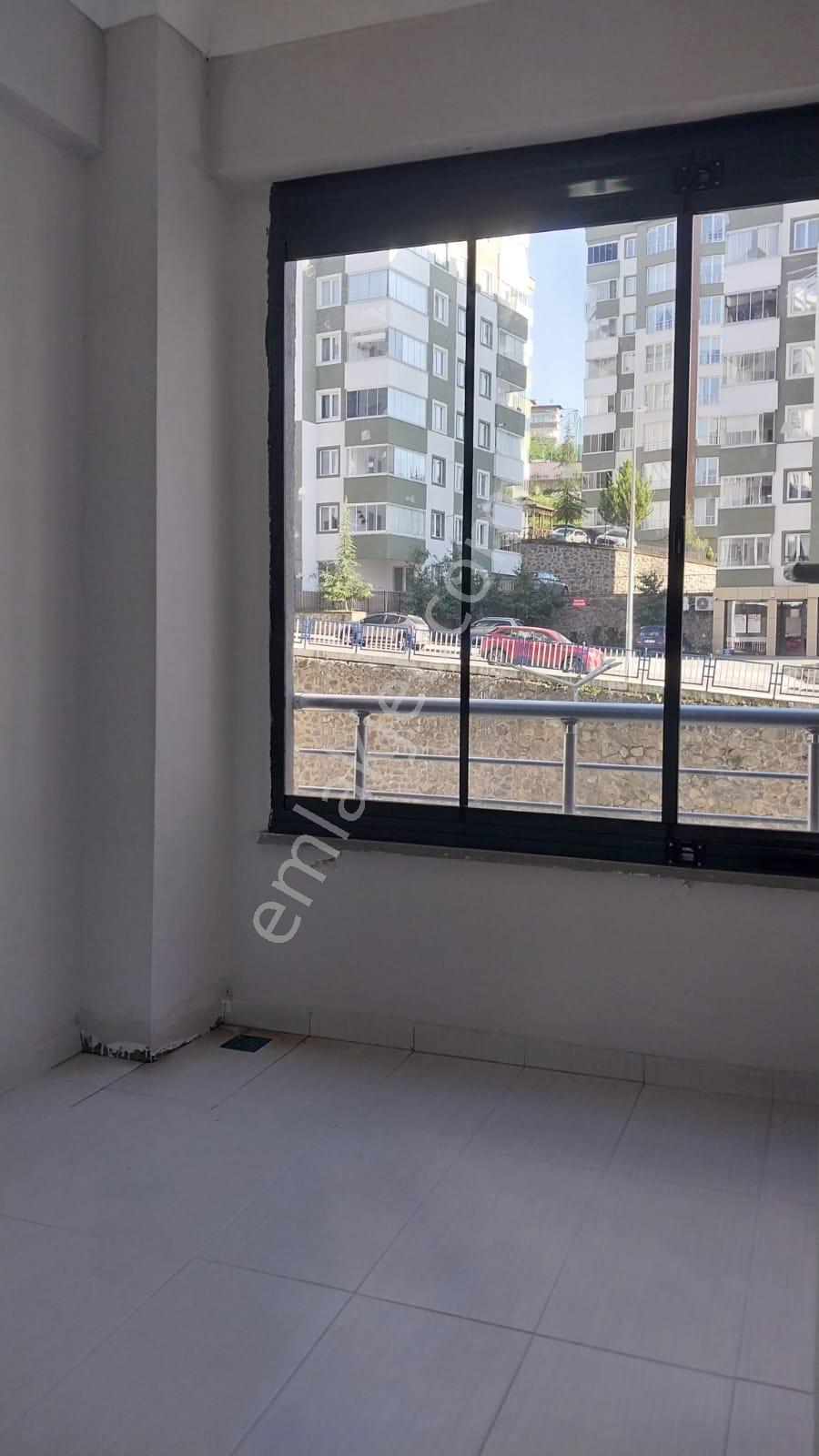 Mbt Gayrimenkul Satılık 3+1 Masrafsız Full Eşyalı - Görsel 15