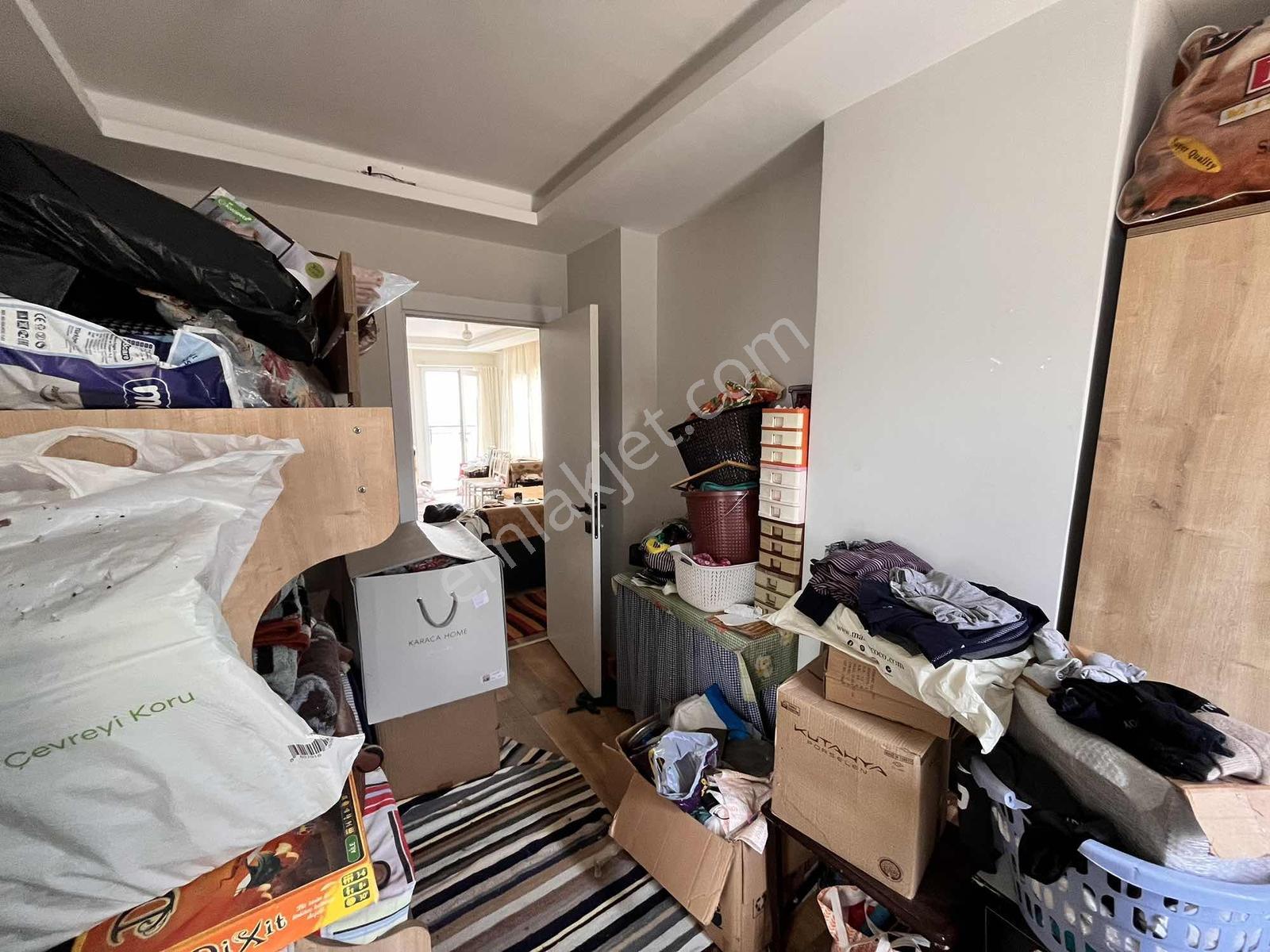 Denize 150 M Manzaralı Kısmi Eşyalı 3 Cepheli Kafa Daire - Görsel 15