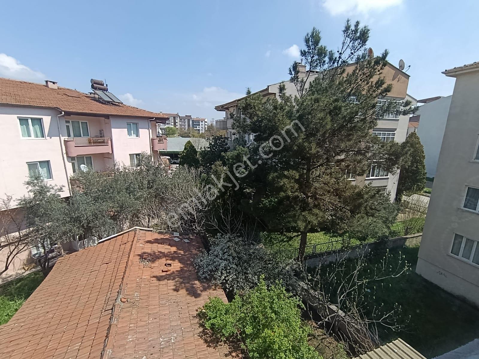 Bahçelievler Mah. Esyalı Kiralık 1+1 Daire - Görsel 4