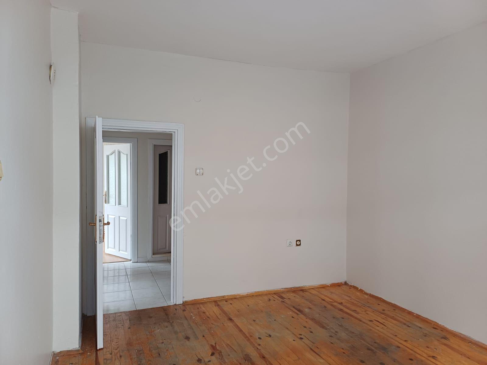 Yeski Emlâk İnşaattan Kiralık Daire Merkezi Konumda Fevzi Çakmak Mahallesi - Görsel 5