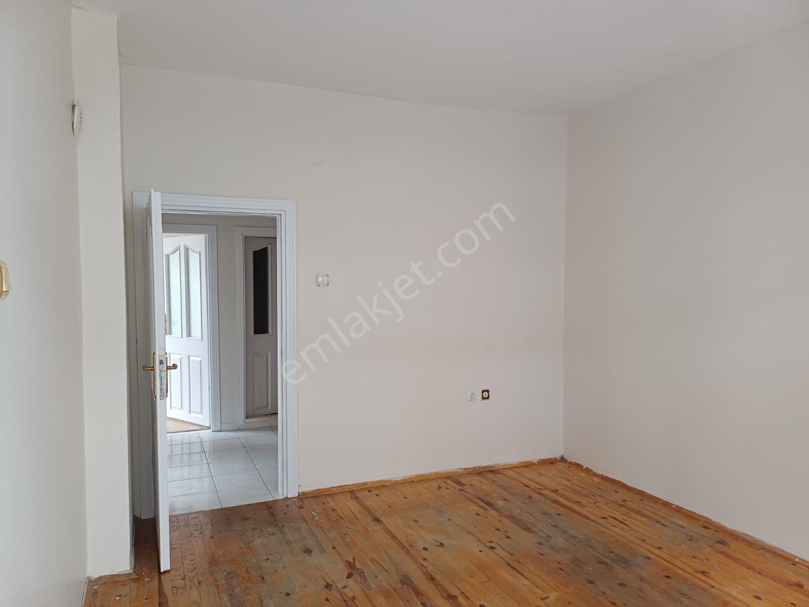 Yeski Emlâk İnşaattan Kiralık Daire Merkezi Konumda Fevzi Çakmak Mahallesi - Görsel 6