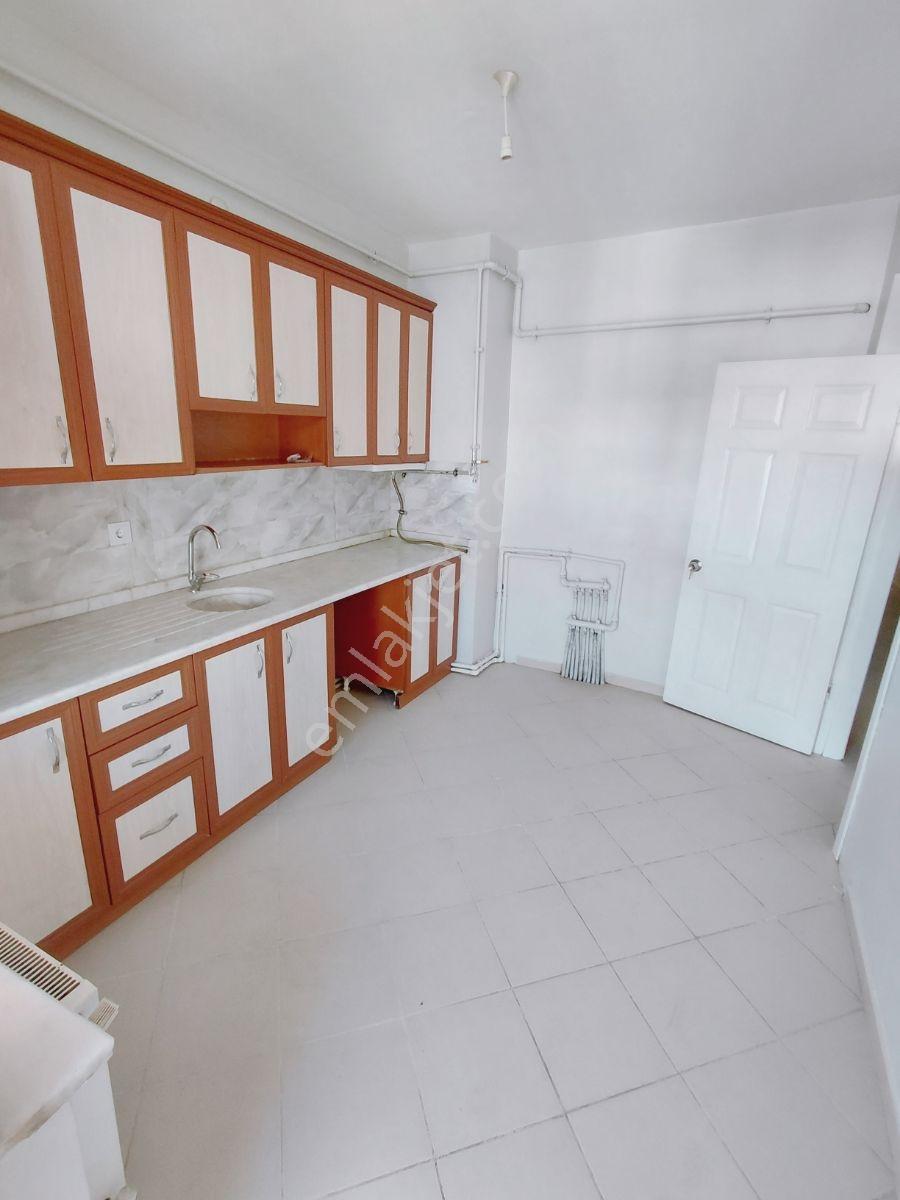 Merkezde Kiralık 2+1 Daire Espark'a 15 Dak. Sakarya Cad.1 Dak. - Görsel 21