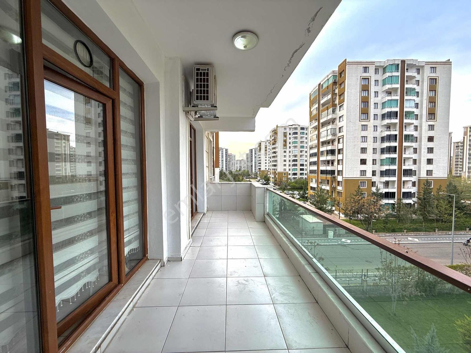75'te 2+1 115 M2 Arakat Acil Satılık Daire!! - Görsel 16