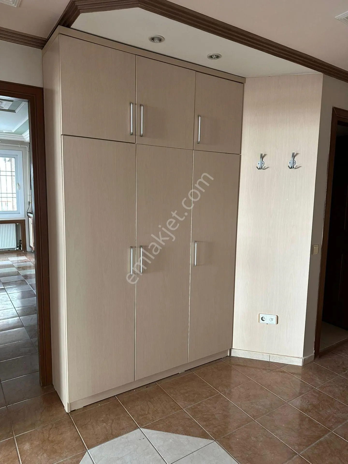 Adana Huzurevlerinde 3+1 Doğalgazlı Kombili Yakın Konumda Metroya Yakın Kiralık Fırsat Daire - Görsel 4
