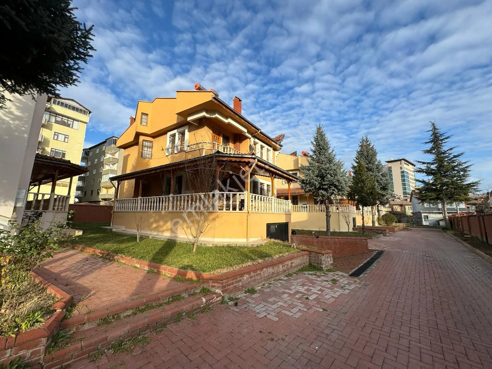 Dedeman Otel Yanında 6 Oda 1 Oturma Odası 1 Salon 1 Mutfak