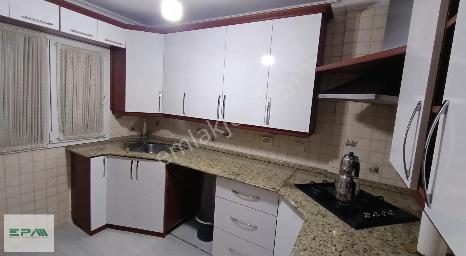 Mithatpaşa Cd.şehrin Tam Kalbinde,denize Yakın 3+1 Kiralık Daire - Görsel 27
