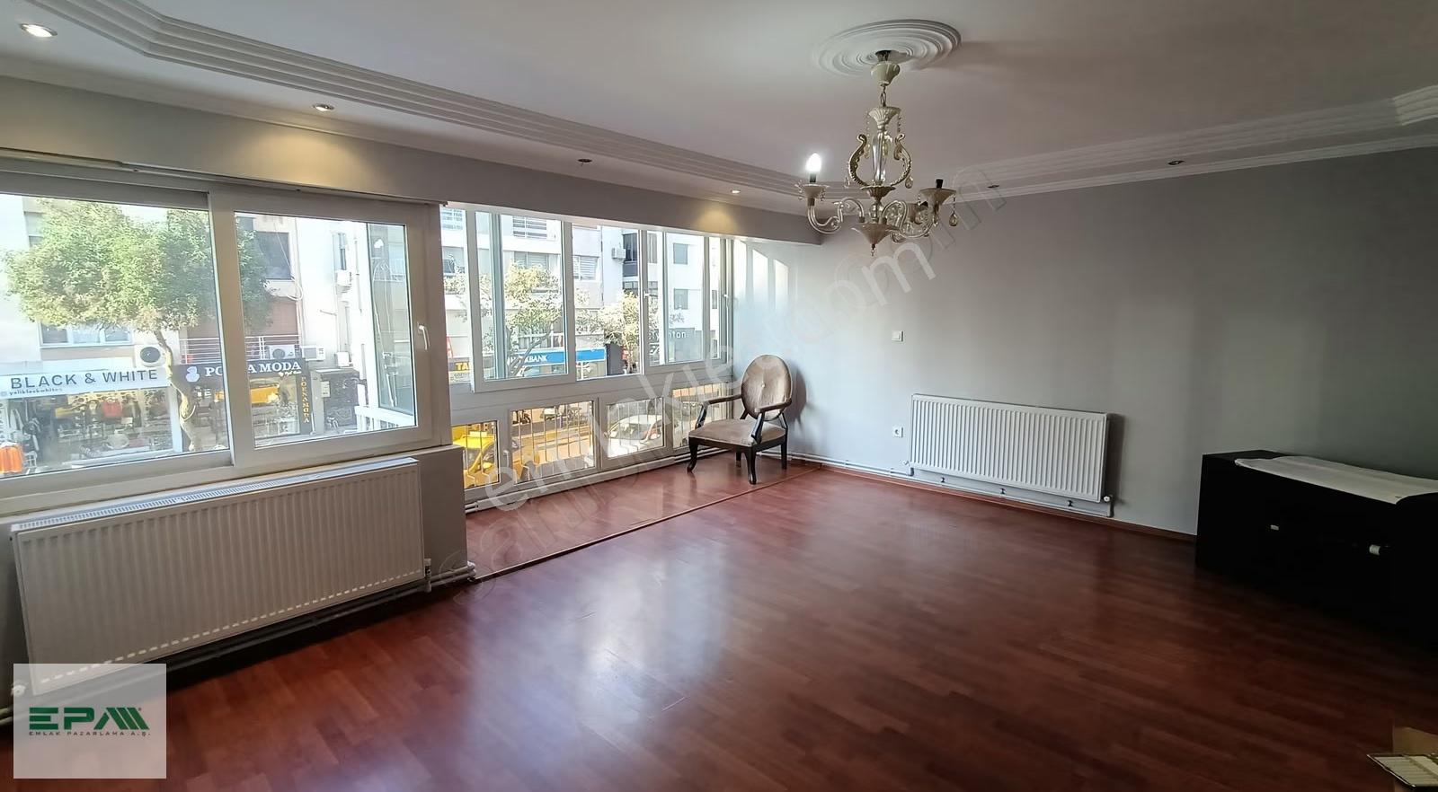 Mithatpaşa Cd.şehrin Tam Kalbinde,denize Yakın 3+1 Kiralık Daire - Görsel 16
