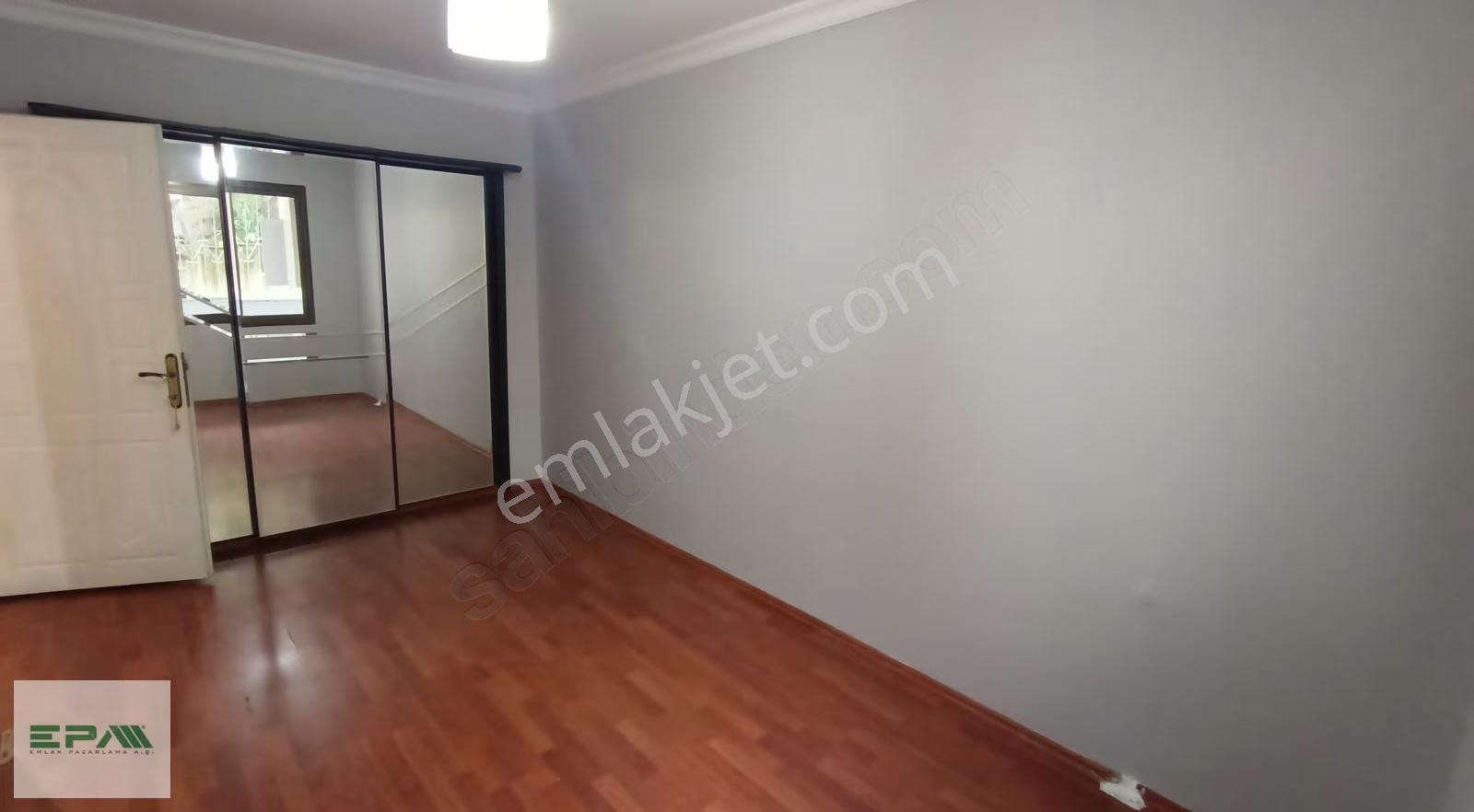 Mithatpaşa Cd.şehrin Tam Kalbinde,denize Yakın 3+1 Kiralık Daire - Görsel 9