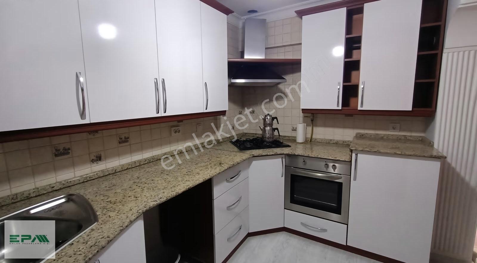 Mithatpaşa Cd.şehrin Tam Kalbinde,denize Yakın 3+1 Kiralık Daire - Görsel 5