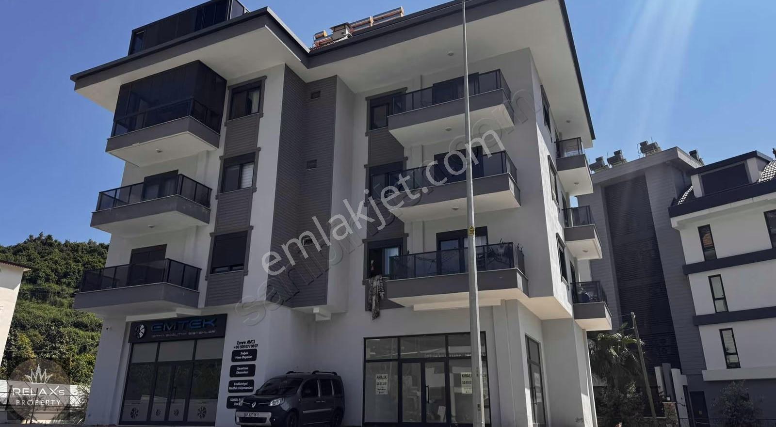 Alanya Oba Stadyum Yolunda Ayrı Mutfak 2+1 Satılık Daire!